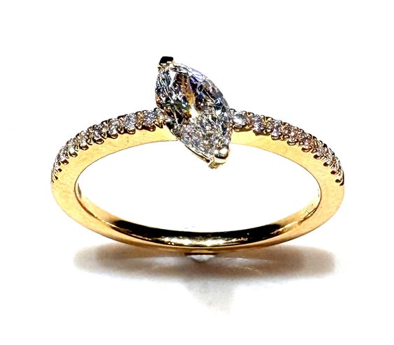Anello Fabio Collection Donna Form in Oro giallo Diamante 0.50 Ct AN067#NAV.50OGLU - AN067#NAV.50OGLU